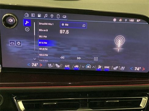 Certified 2024 Chevrolet Traverse RS w/ LPO, Floor Liner Package image 12