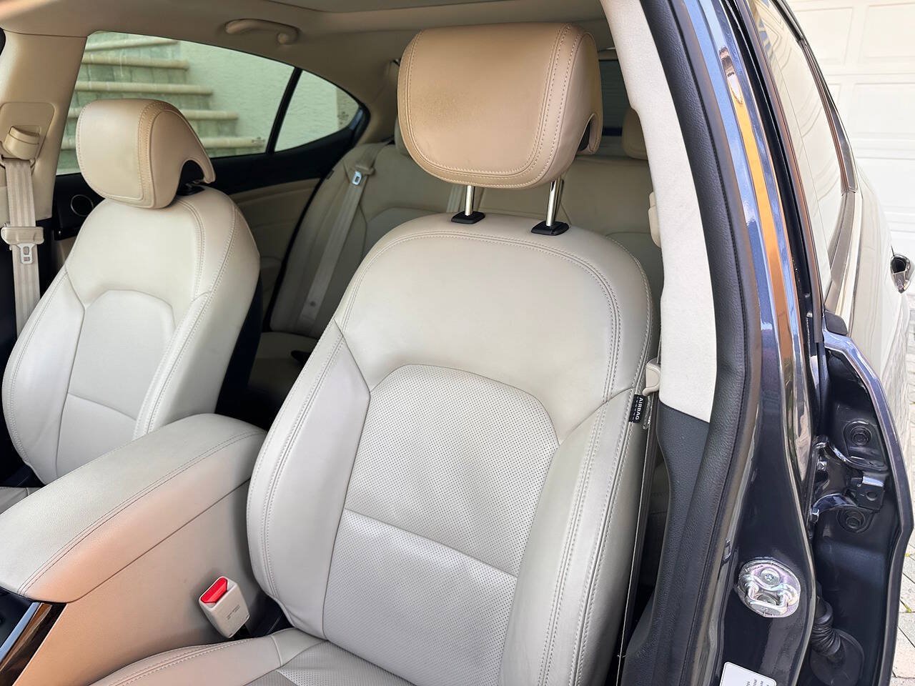 Used 2014 Kia Cadenza Premium w/ Technology Package FWD image 57