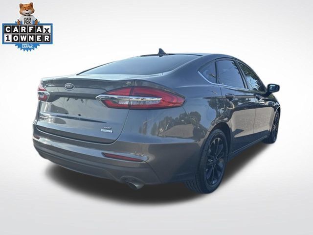 Used 2019 Ford Fusion SE FWD image 8