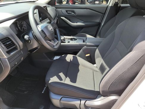 New 2026 Nissan Rogue S image 17