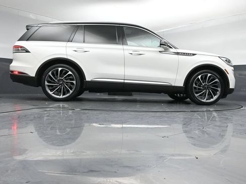 Used 2021 Lincoln Aviator Reserve w/ Equipment Group 202A AWD/4WD image 42
