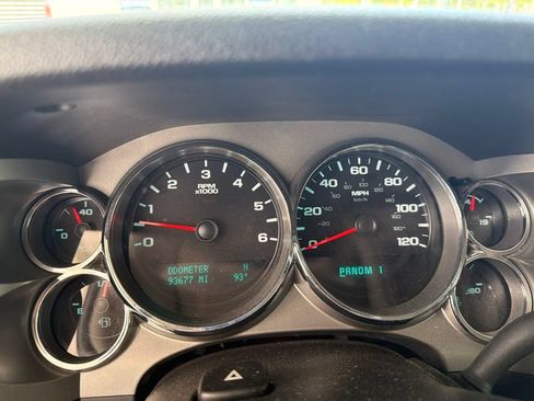 Used 2012 GMC Sierra 2500 SLE w/ Snow Plow Prep Package AWD/4WD image 5