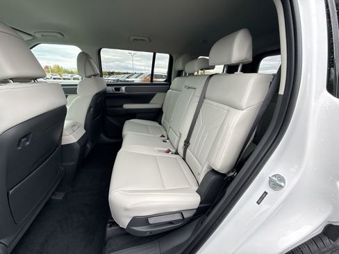 New 2026 Hyundai Santa Fe SEL image 24