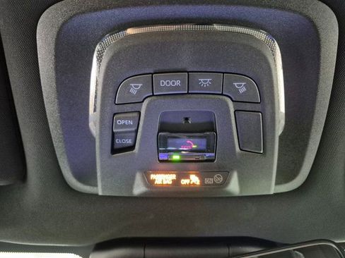 New 2026 Toyota Crown Platinum image 22