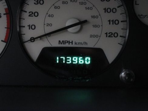 Used 2002 Jeep Grand Cherokee Limited image 7