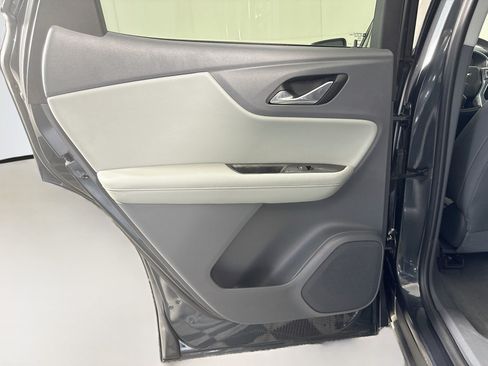 Used 2020 Chevrolet Blazer LT FWD image 26