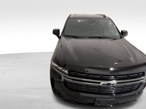 Used 2022 Chevrolet Tahoe RST w/ Luxury Package image 17