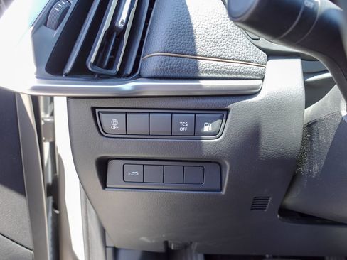 Used 2024 MAZDA CX-90 Plug-In Hybrid w/ Preferred AWD/4WD image 18