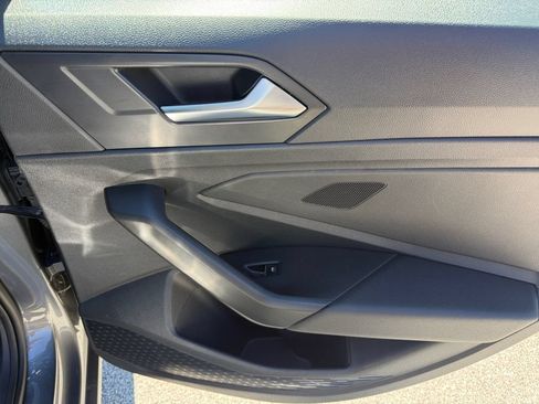 Used 2024 Volkswagen Jetta SE FWD image 20