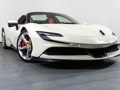 Certified 2025 Ferrari SF90 Spider image 6