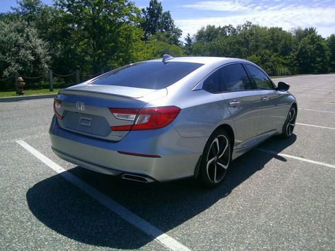 Used 2018 Honda Accord Sport image 80