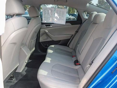 Used 2019 Hyundai Sonata SE image 18