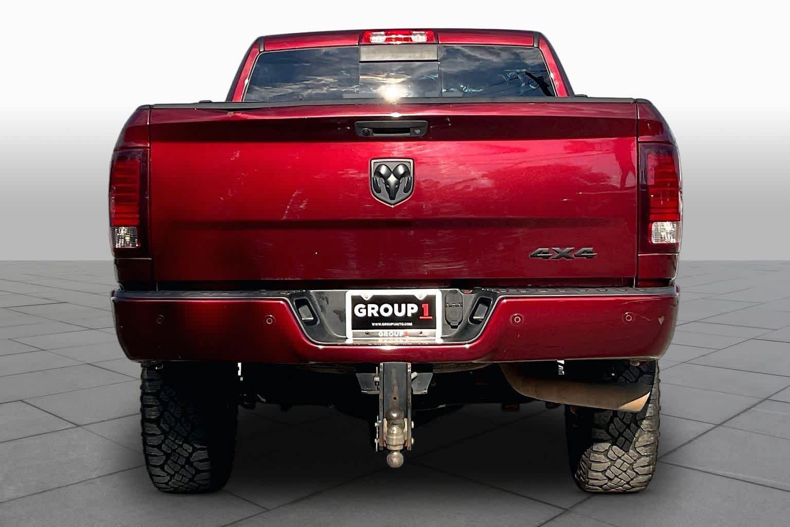 Used 2018 RAM 2500 Laramie w/ Sport Appearance Group AWD/4WD image 5