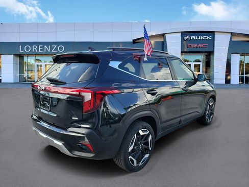 Used 2025 Kia Seltos SX w/ SX Sunroof Package AWD/4WD image 5