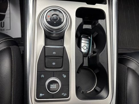 Used 2020 Ford Explorer ST image 29