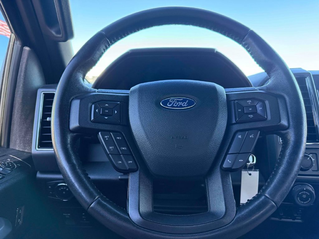 Used 2018 Ford F150 XLT w/ Equipment Group 302A Luxury AWD/4WD image 17