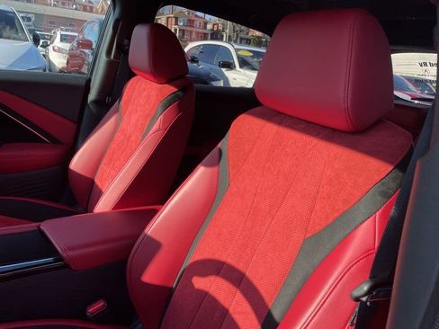 Certified 2025 Acura ADX A-Spec image 9