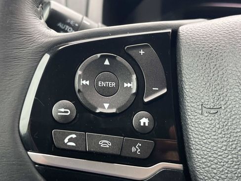 Used 2018 Honda Odyssey Touring image 35