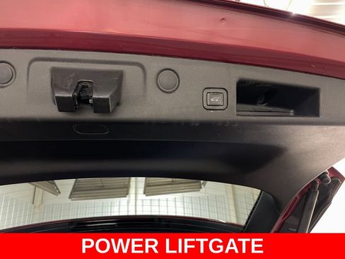 Certified 2020 Chevrolet Equinox Premier FWD image 46