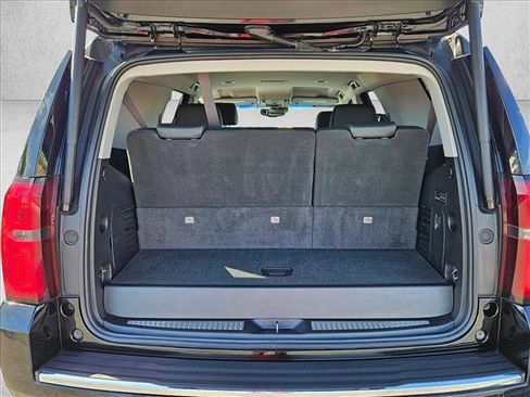 Used 2019 Chevrolet Tahoe Premier RWD image 6