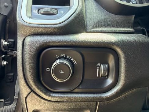 Used 2023 RAM 1500 Big Horn RWD image 18