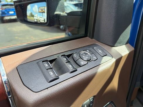 Used 2022 Ford F250 King Ranch w/ King Ranch Ultimate Package AWD/4WD image 11
