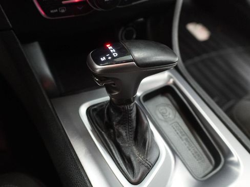 Used 2020 Dodge Charger Scat Pack w/ Dynamics Package RWD image 18