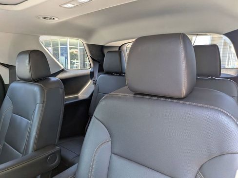 Used 2021 Chevrolet Traverse Premier w/ Redline Edition FWD image 28