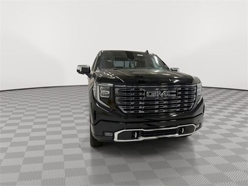 New 2026 GMC Sierra 1500 Denali Ultimate image 3