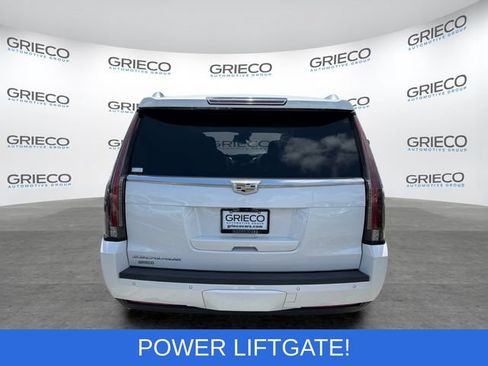 Used 2019 Cadillac Escalade Luxury RWD image 6