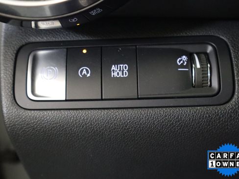 Used 2025 Chevrolet Equinox LT FWD image 33