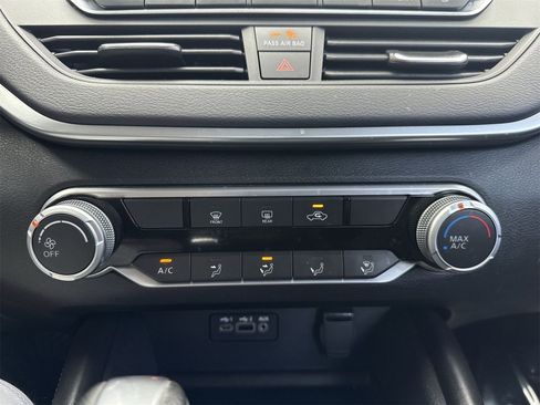 Used 2019 Nissan Altima 2.5 SR image 24