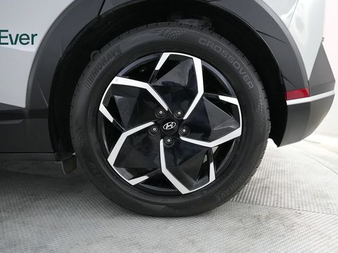 Used 2024 Hyundai Ioniq 5 SEL RWD image 9