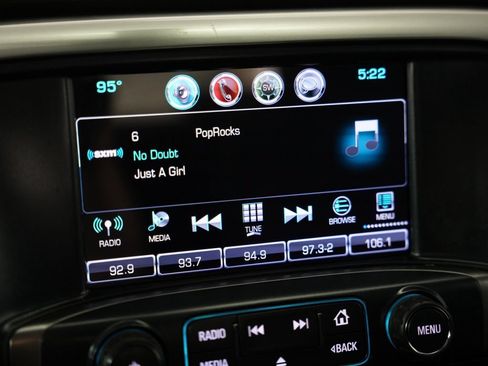 Used 2018 Chevrolet Silverado 1500 LT w/ All Star Edition AWD/4WD image 21