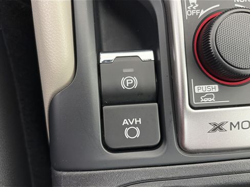 Certified 2023 Subaru Forester Premium AWD/4WD image 26