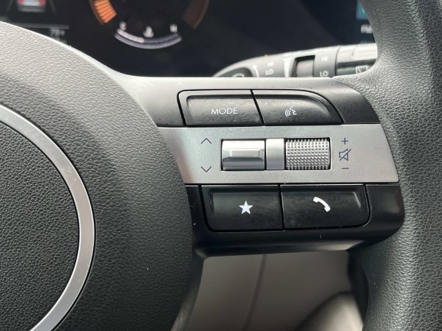 Certified 2025 Hyundai Tucson SEL AWD/4WD image 28