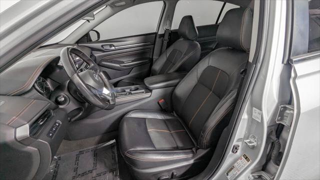 Used 2022 Nissan Altima 2.5 SR FWD image 14