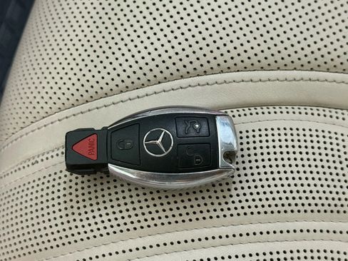 Used 2015 Mercedes-Benz S 63 AMG 4MATIC Coupe image 35