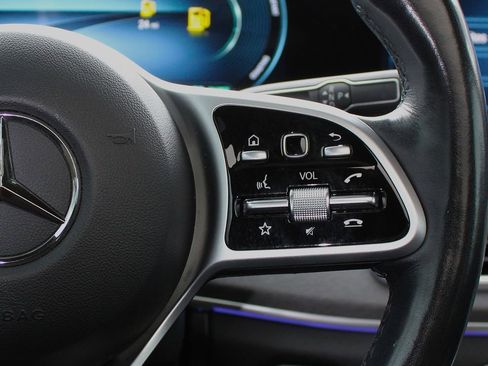 Used 2021 Mercedes-Benz GLS 580 4MATIC image 25