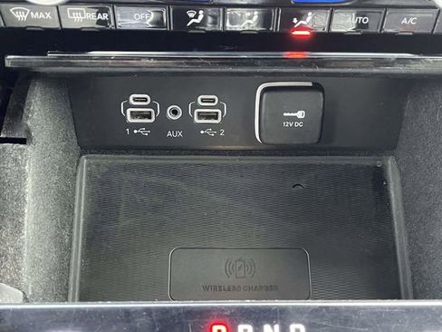 Used 2022 Jeep Grand Cherokee L Overland w/ Luxury Tech Group IV image 26