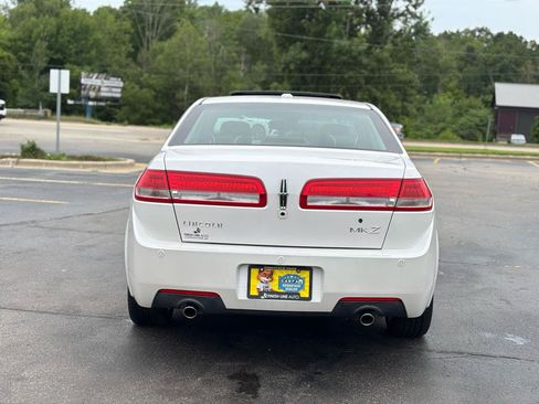Used 2010 Lincoln MKZ FWD image 7