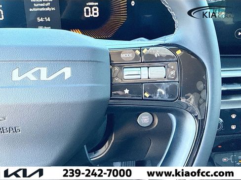 New 2026 Kia Sorento LX FWD image 37