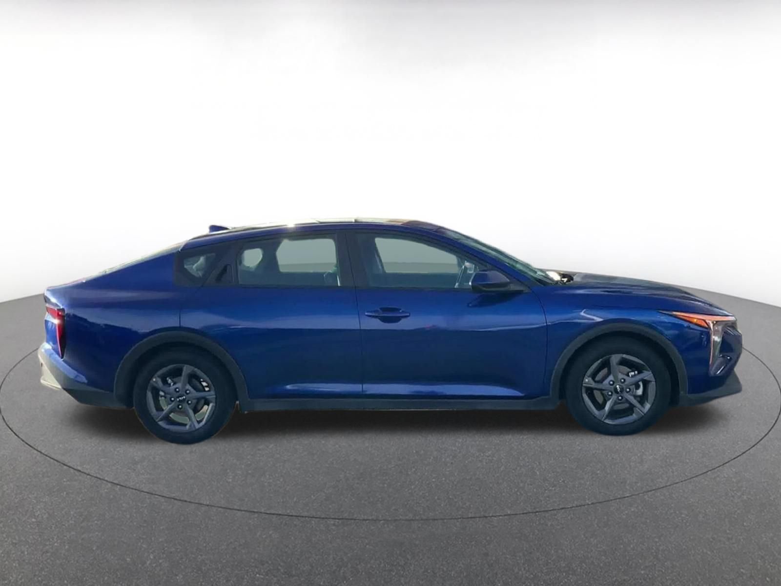 Used 2025 Kia K4 FWD image 15