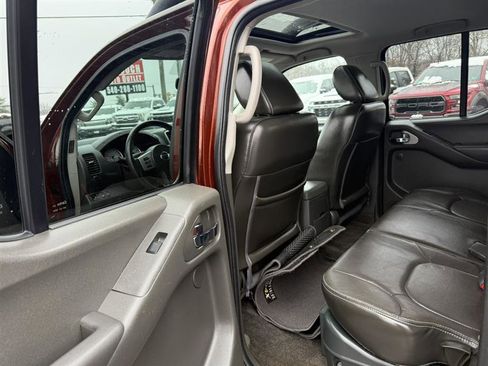 Used 2016 Nissan Frontier PRO-4X w/ Pro-4x Luxury Package image 24