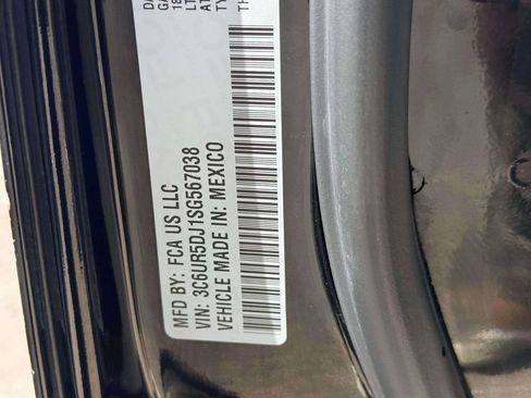 Used 2025 RAM 2500 Big Horn AWD/4WD image 16