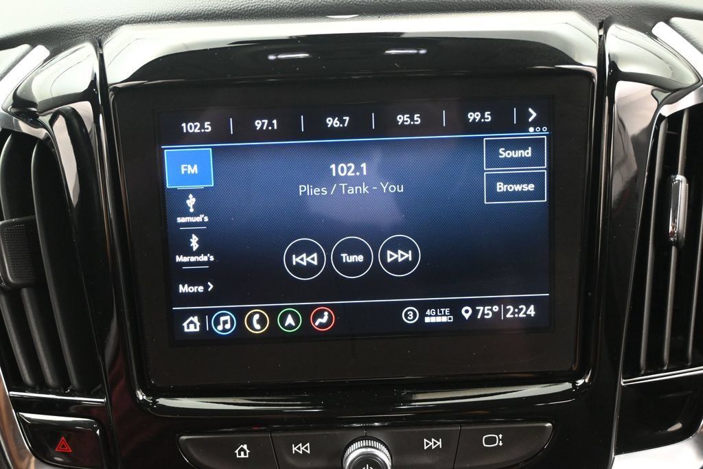 Used 2021 Chevrolet Traverse Premier w/ Redline Edition FWD image 15