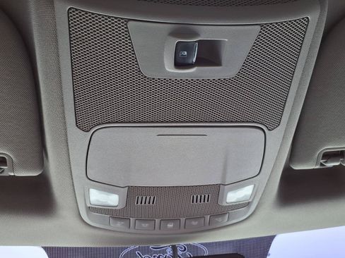Used 2015 Ford F150 XLT w/ Equipment Group 302A Luxury AWD/4WD image 19