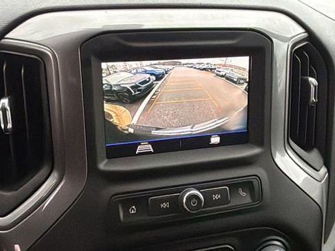 Used 2022 Chevrolet Silverado 1500 Custom image 26