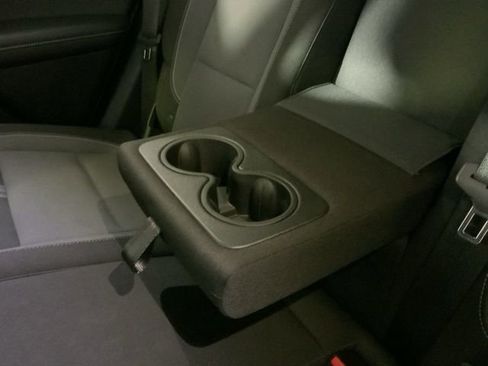 Used 2025 Chevrolet Blazer LT image 31