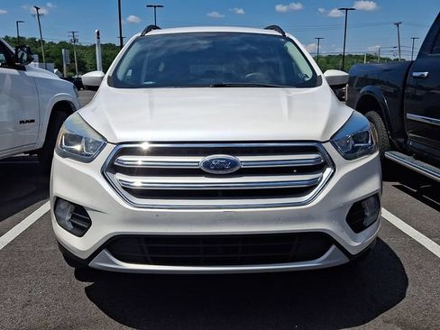 Used 2018 Ford Escape SEL AWD/4WD image 2
